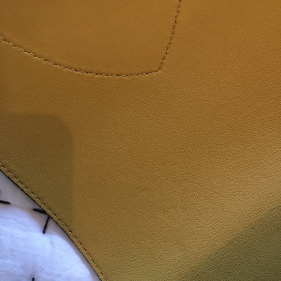 Burberry Crossbody Bag Lizard Mini - Picture 16 of 16